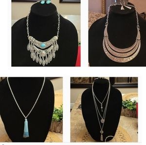 4 necklaces set and 1 brazalete